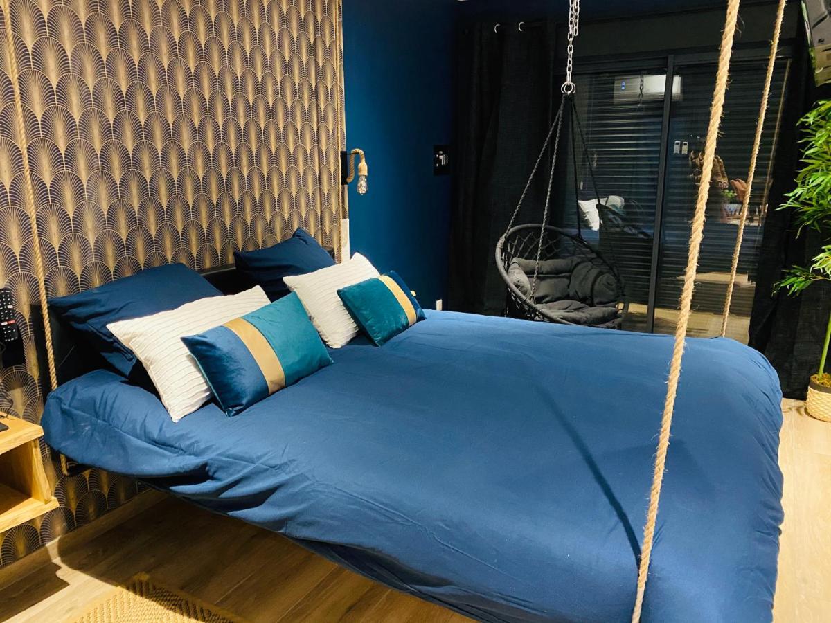 Capsule Temps Suspendu - Balneo, Home Cinema & Billard فالنسيان المظهر الخارجي الصورة