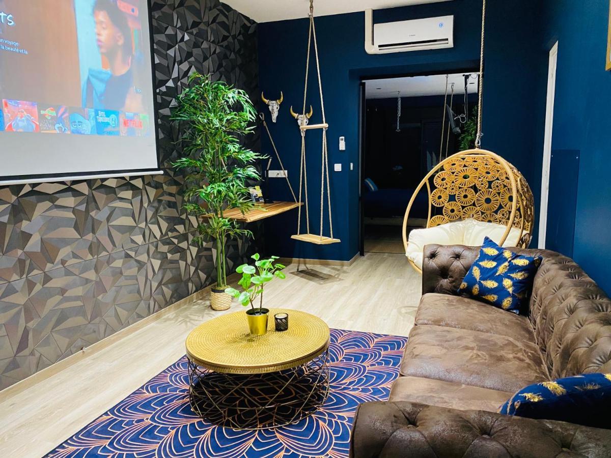 Capsule Temps Suspendu - Balneo, Home Cinema & Billard فالنسيان المظهر الخارجي الصورة